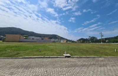 Terreno à venda na Rua Abacate, 225, Sertãozinho, Bombinhas