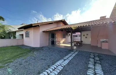 Casa com 2 quartos à venda na Rua Golfinho, 268, Zé Amândio, Bombinhas