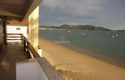 Casa 3 dormitórios para temporada morrinhos bombinhas/sc