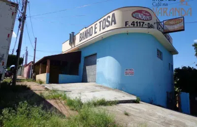 Salão com 170 m², esquina, com intenso fluxo de carros.