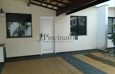 Casa sobrado com 03 quartos para alugar no condomínio villaggio di siena no bairro jardim danúbio em jundiaí - sp ref. 83276