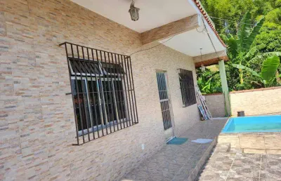 Chácara / sítio com 4 quartos à venda na Rua Wilson de Araújo, 350, Xerém, Duque de Caxias