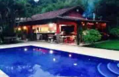 Chácara / sítio com 7 quartos à venda na Rua Santo Antônio, 135, Xerém, Duque de Caxias