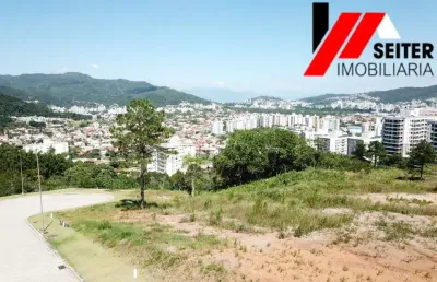 Terreno à venda no Itacorubi, Florianópolis 