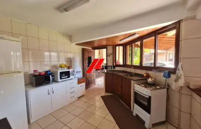 Casa de 3 dormitorios a venda lagoa da conceiçao florianopolis