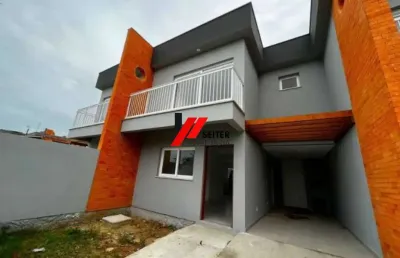 Casa de 3 dormitorios com suite nova a venda rio tavares florianopolis