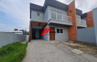 Casa de 3 dormitorios com suite nova a venda rio tavares florianopolis