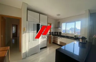 Apartamento de 3 dormitorios a venda agronomica florianopolis 139 metros de area privativa