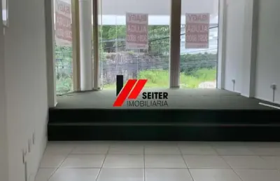 Ponto comercial com 1 sala à venda no Córrego Grande, Florianópolis 