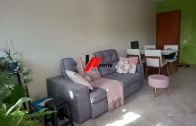 Apartamento de 3 quartos em condomínio completo na carvoeira à venda