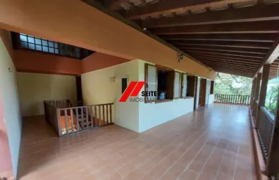 Casa com 4 quartos para alugar no Itacorubi, Florianópolis 