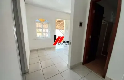 Terreno com duas casas à venda no bairro trindade em florianópolis