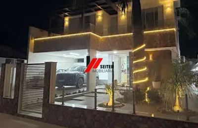 Casa de alto padrão com  280m² à venda na pedra branca: 4 quartos 1 suíte área gourmet e piscina com spa!