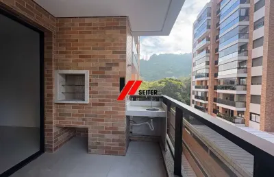 Apartamento com 4 quartos à venda no Itacorubi, Florianópolis 