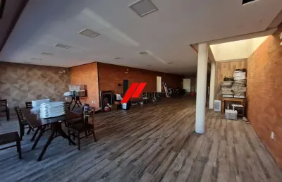 Casa comercial com 2 salas à venda na Agronômica, Florianópolis 