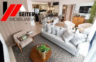 Apartamento com 3 quartos à venda na Agronômica, Florianópolis 