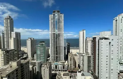 Apartamento com 4 quartos à venda na Rua 2480, 293, Centro, Balneário Camboriú