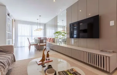 Apartamento com 2 quartos à venda na Avenida Santa Catarina, 2210, Centro, Camboriú
