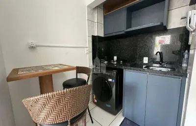 Apartamento mobiliado com 1 quarto e 1 vaga de garagem no centro balneário camboriú