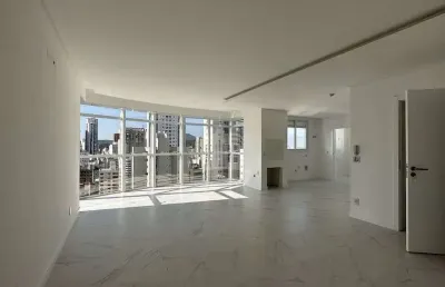 Apartamento alto padrão pronto para morar em região nobre de balneário camboriú