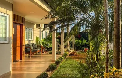 Casa com 1 suíte mais 4 dormitórios à venda, 263 m² por r$ 1.400.000 - canadá - cascavel/pr
