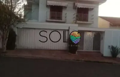 Casa com 5 quartos à venda na Vila Harmonia, Araraquara 
