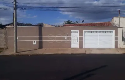 Casa com 3 quartos à venda no Parque Residencial Iguatemi, Araraquara 