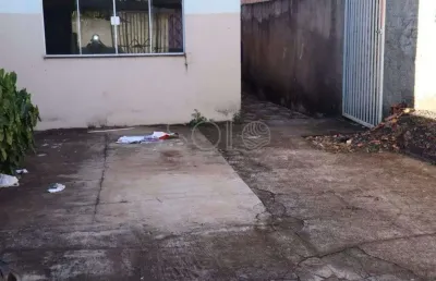 Casa com 2 quartos à venda no Jardim Del Rei, Araraquara 