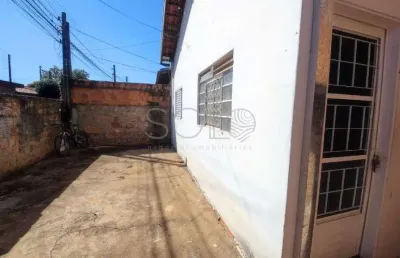 Casa com 2 quartos à venda no Jardim Indaiá, Araraquara 