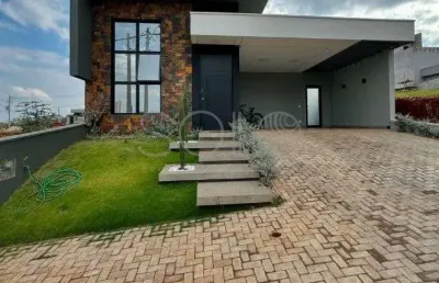 Casa em condomínio fechado com 3 quartos à venda no Residencial Tivoli, Araraquara 