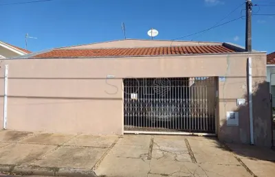 Casa com 3 quartos à venda na Vila Cidade Industrial (Vila Xavier), Araraquara 
