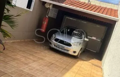 Casa com 2 quartos à venda no Centro, Araraquara 