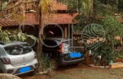 Chacara com piscina e arvores frutiferas - chacara flora
