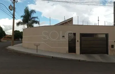 Casa com 2 quartos à venda no Parque Gramado II, Araraquara 