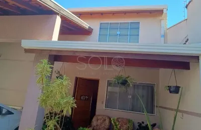 Casa com 4 quartos à venda no Centro, Araraquara 