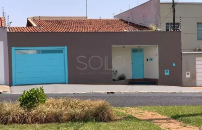 Casa com 3 quartos à venda na Vila Harmonia, Araraquara 