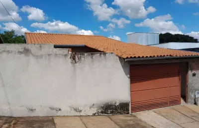 Casa com 2 quartos à venda no Jardim Universal, Araraquara 