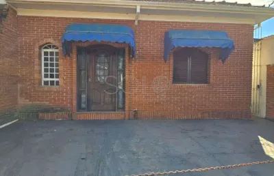 Casa com 3 quartos à venda no Centro, Araraquara 