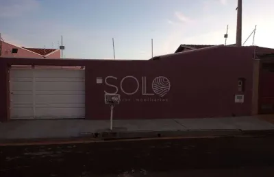 Casa à venda no Residencial Cambuy, Araraquara 