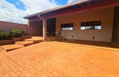 Casa com 3 quartos à venda na Vila DER, Araraquara 