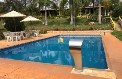 Luxuoso sítio à venda no encontro das águas - esmeraldas-mg: 10 quartos, 8 suítes, área gourmet, piscina e muito mais! venha conhecer!