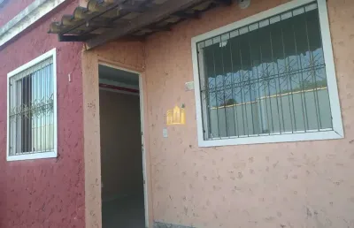 Casa à venda em esmeraldas-mg, dumaville: 2 quartos, 1 sala, 1 banheiro, 2 vagas de garagem, 60m². aproveite!