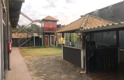 Ponto comercial com 9 salas à venda em Floresta Encantada, Esmeraldas 