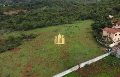 Oportunidade! terreno comercial de 30.000m² no centro de esmeraldas-mg: acesso fácil, vista exuberante e projeto aprovado.