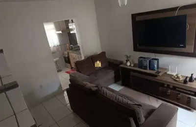 Casa à venda em esmeraldas-mg, bairro são pedro, 2 quartos, 1 sala, 1 banheiro, 2 vagas de garagem, 65m². confira!