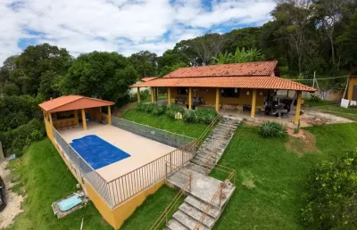 Sítio à venda em esmeraldas-mg, bairro bambus: 3 quartos, 1 sala, 2 banheiros, 4 vagas de garagem, 1.252,00 m² de área.