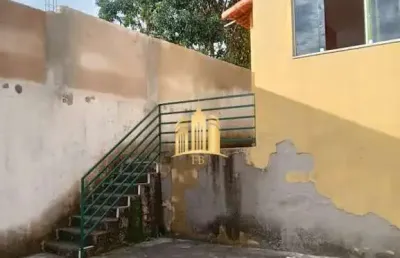 Imperdível casa à venda em esmeraldas-mg, bairro melo viana. 3 quartos, 1 suíte, 1 sala, 2 banheiros, 2 vagas, 80m².