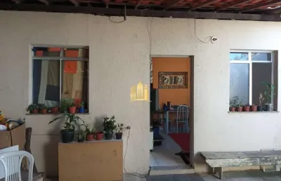 Imperdível oportunidade: casa à venda em esmeraldas-mg, dumaville, 2 quartos, 1 sala, 1 banheiro e 2 vagas de garagem!