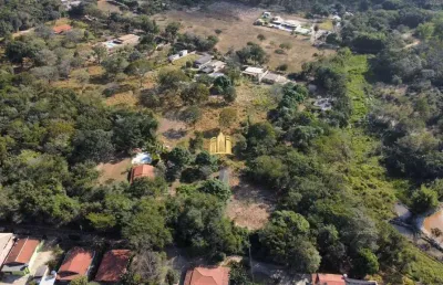 Venda de espetacular sítio em vista alegre, esmeraldas, mg - 95.000m² com casas, piscina e área gourmet, r$ 1.450.000