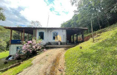 Sítio à venda em esmeraldas: 5 quartos, 40.000m² e fogão a lenha!